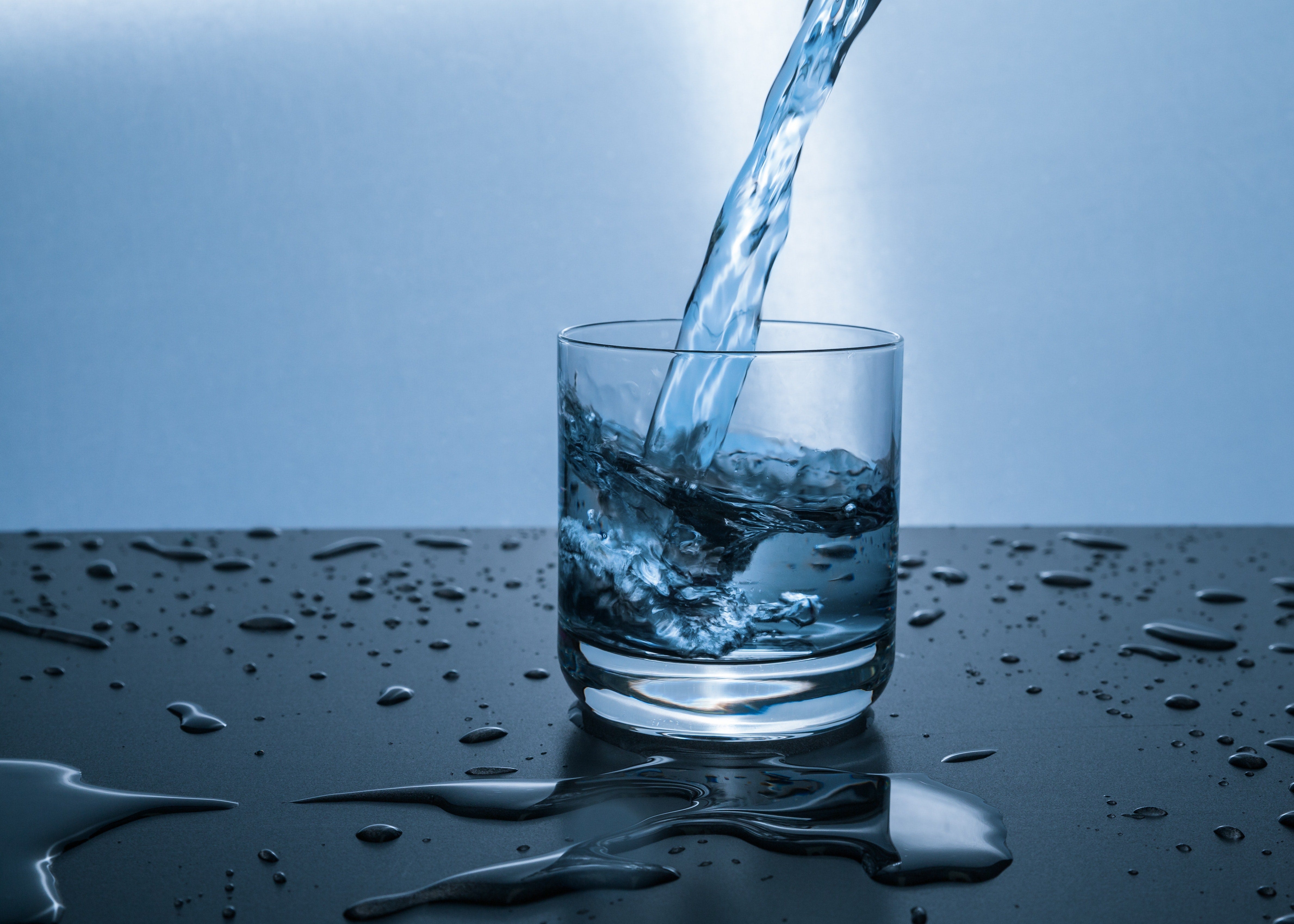 Water vs. Sports Drinks: Which is Better for Hydration During Exercise?